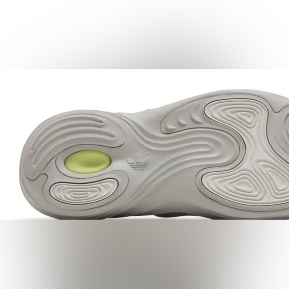 ADIDAS MENS ADIFOM Q ORIGINALS
WALKING Size 9 - Picture 8 of 11